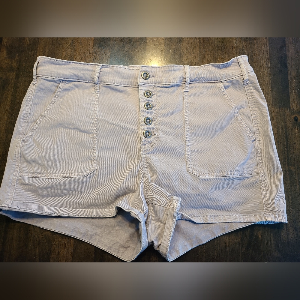Ladies shorts